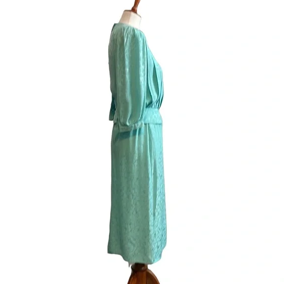 Vintage silk 2 piece set - Picture 4 of 12